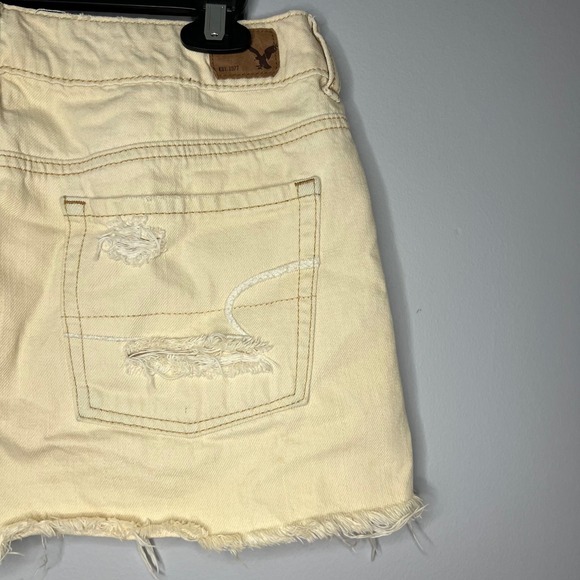 American Eagle Distressed Denim Mini Micro Skirt Size 6 Cream Vintage Y2K Cotton - Picture 4 of 7